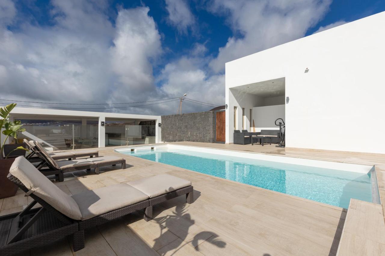 Villa Serenity Tías Extérieur photo