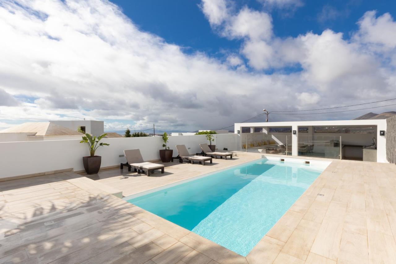 Villa Serenity Tías Extérieur photo
