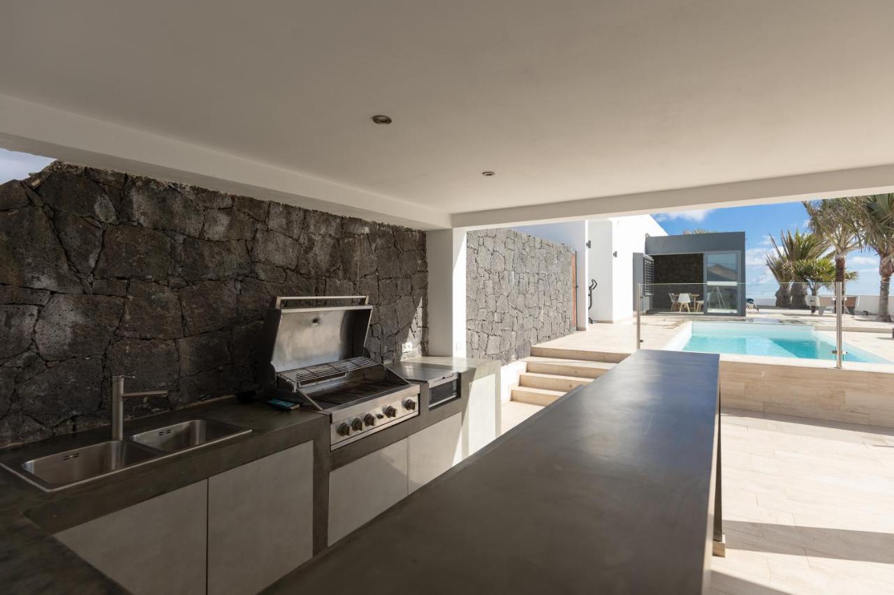 Villa Serenity Tías Extérieur photo