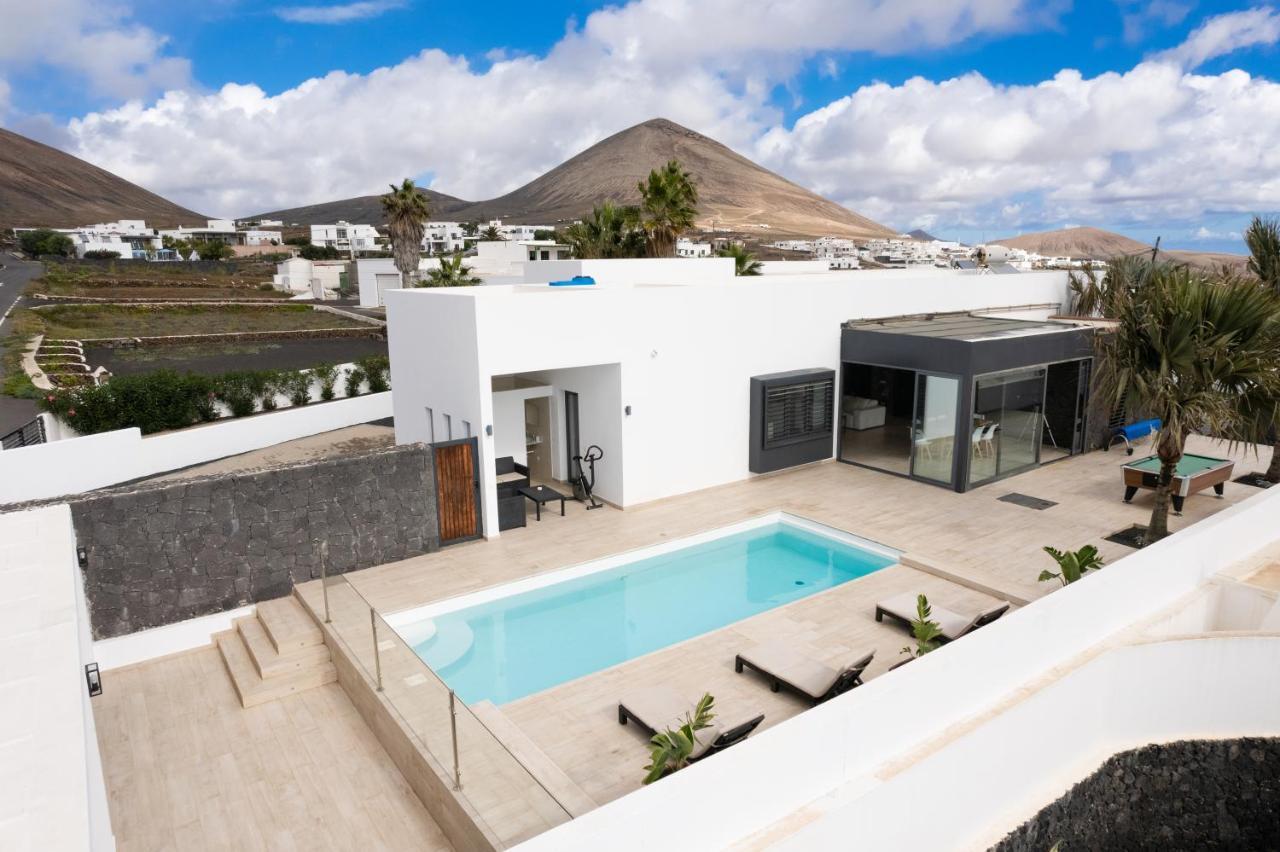 Villa Serenity Tías Extérieur photo