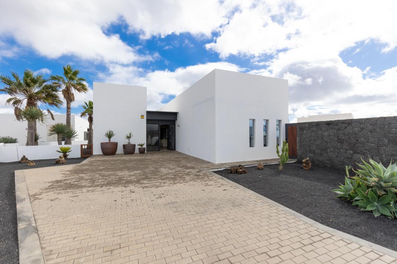 Villa Serenity Tías Extérieur photo